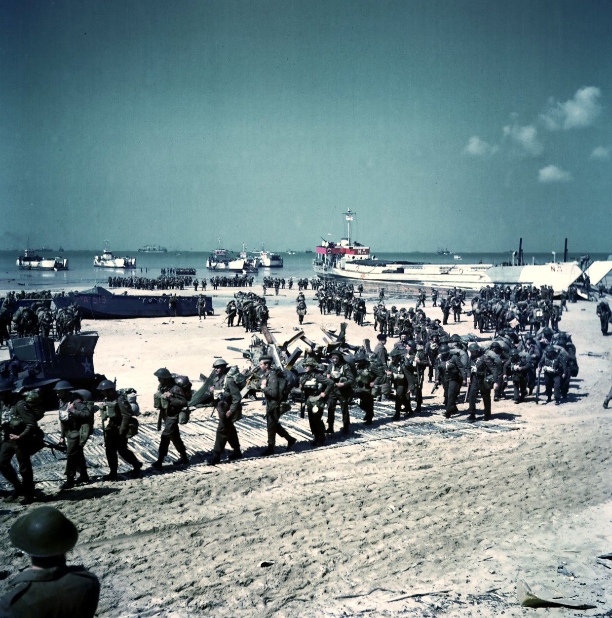 Kanadensiska soldater på Juno Beach