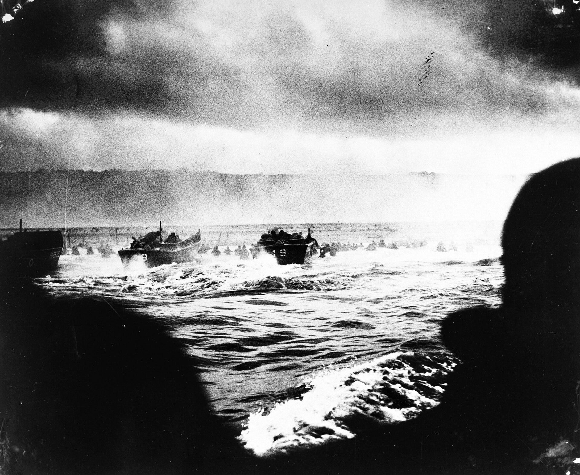 Amerikanska trupper landsätts vid Omaha Beach