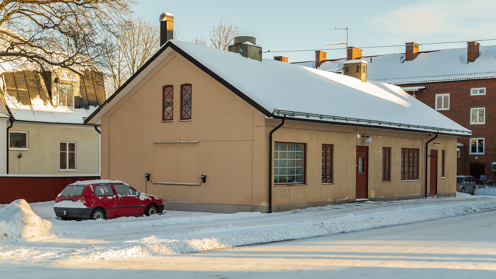 Byggnad i Hedemora som används som bild för ungdomsgård och lokal mötesplats.